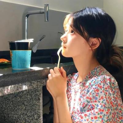 白船